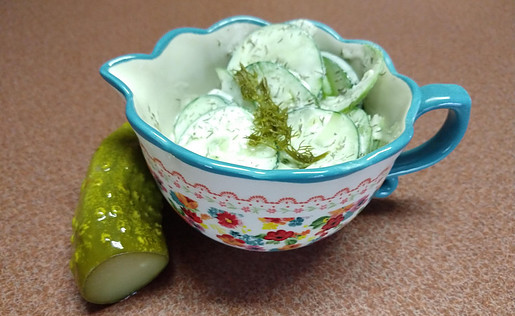 Creamy Cucumber and Dill Salad from Noom